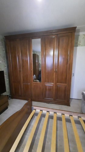 Шкаф пятистворчатый из натурального дерева из серии Флоренция, массив сосны, цвет старый орех 2. Шкаф пятистворчатый из натурального дерева из серии Флоренция, массив сосны, цвет старый орех 2.